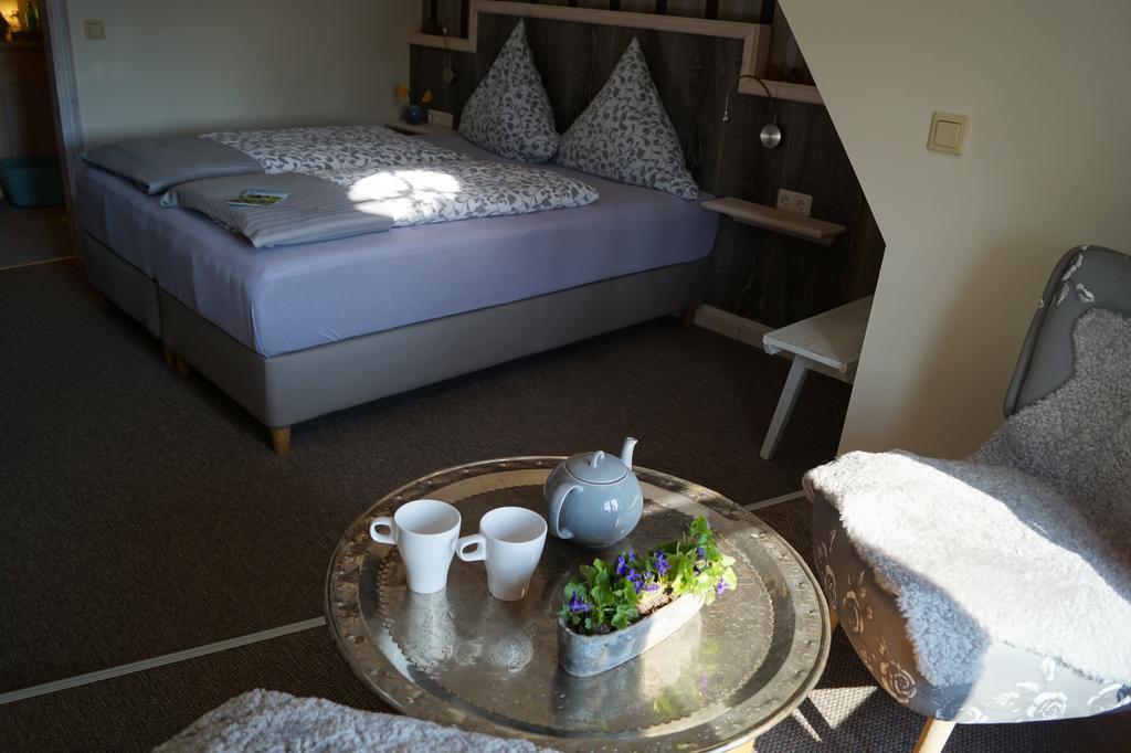 Haus Suederende Bed and Breakfast Nibøl Eksteriør billede